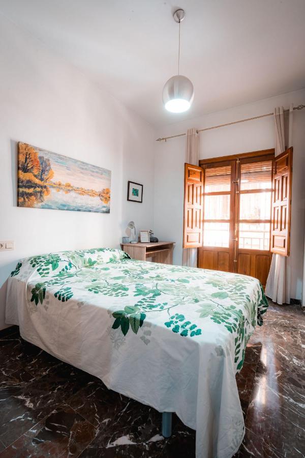 Qh Gran Via 01 Apartman Granada Kültér fotó