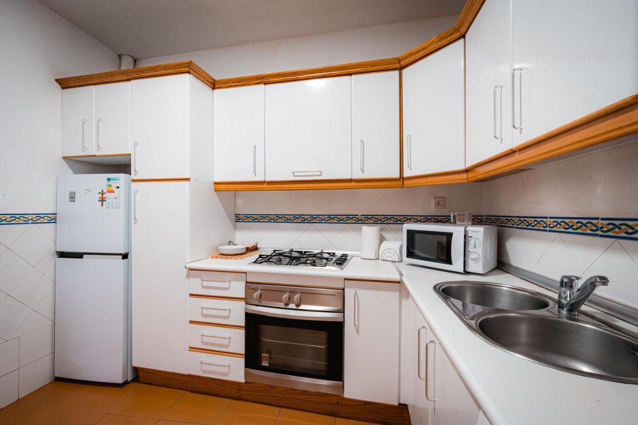 Qh Gran Via 01 Apartman Granada Kültér fotó