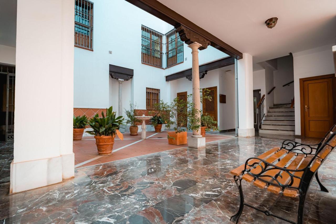 Qh Gran Via 01 Apartman Granada Kültér fotó
